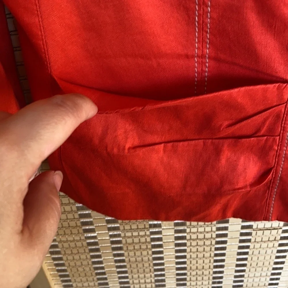 Tahari Red Blazer Jacket Womens Size Small Contrast‎ Stitching women size 12
